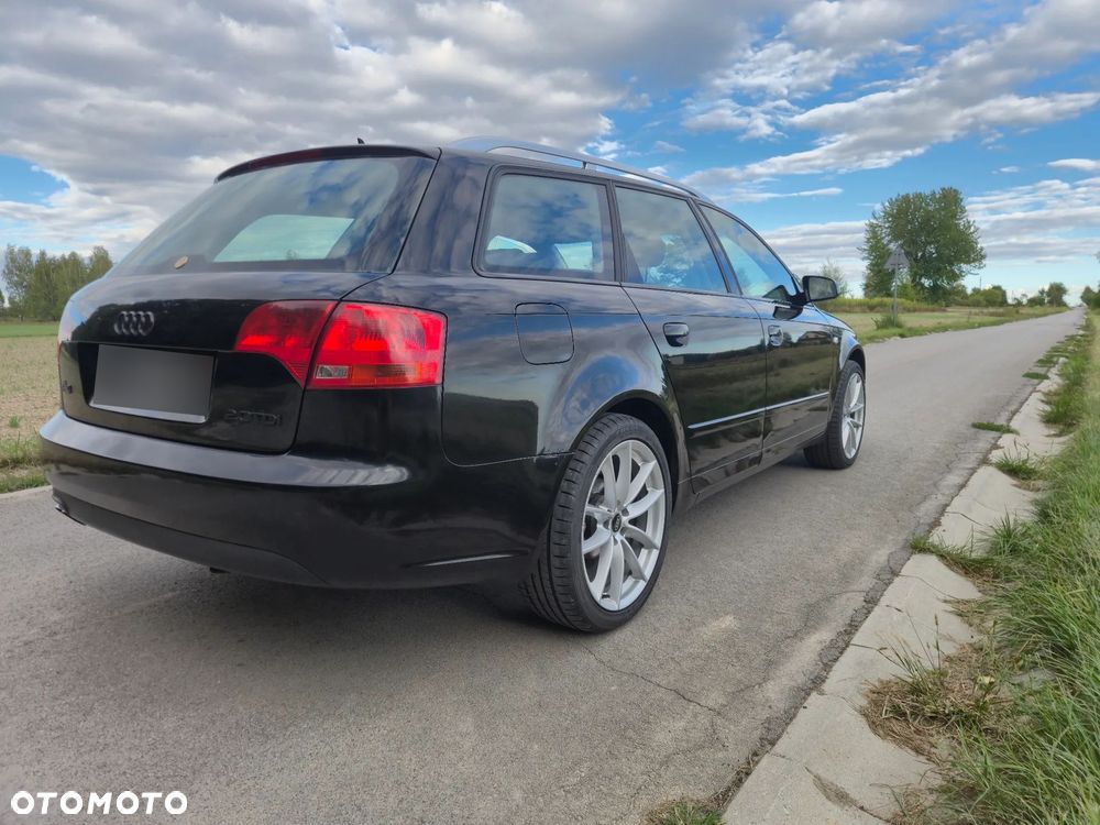 Audi A4 Avant 2.0 TDI - 12