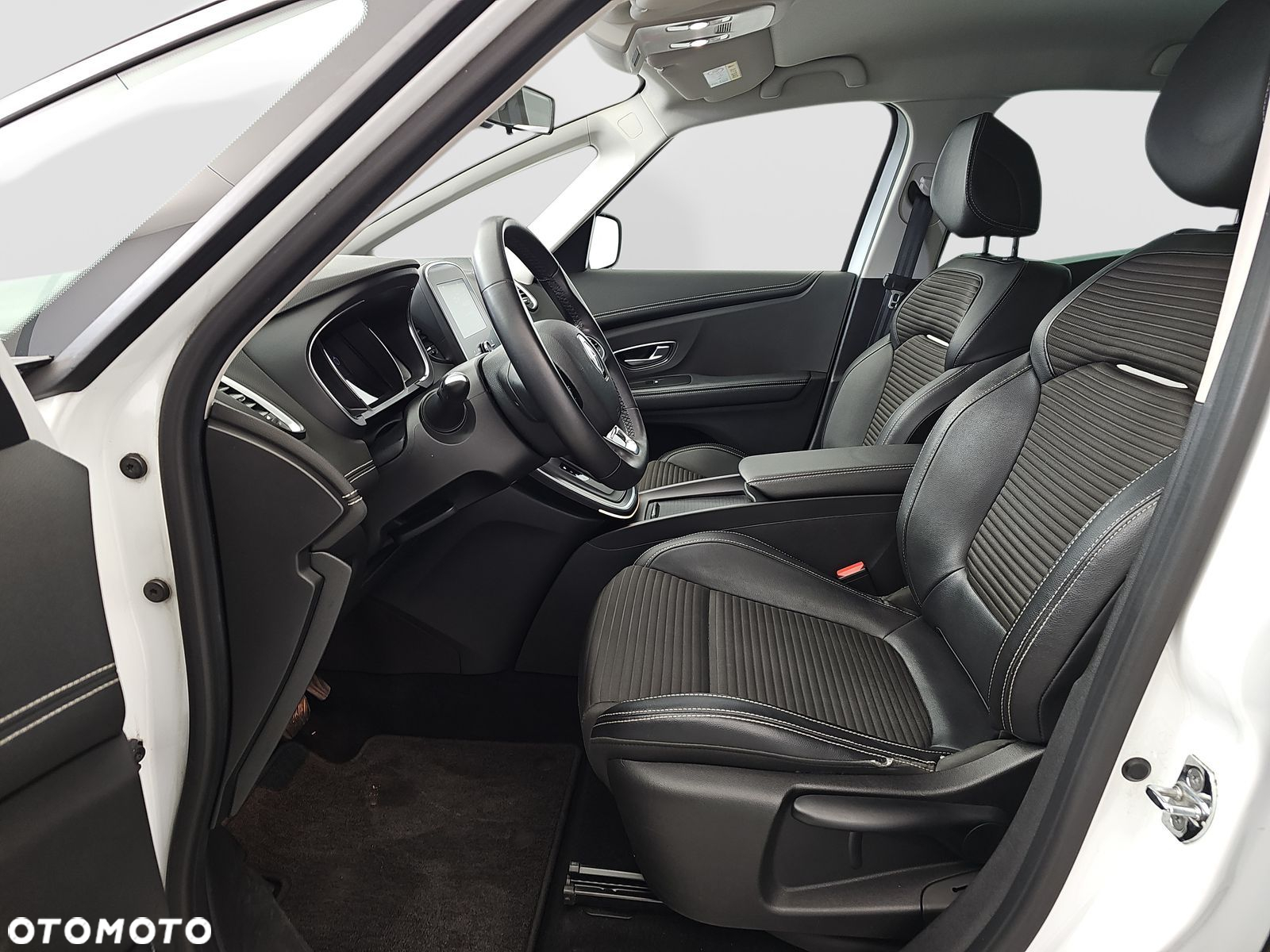 Renault Scenic 1.3 TCe FAP Intens EDC - 10