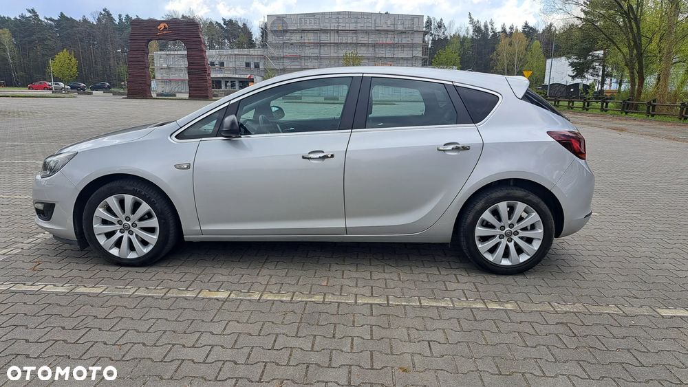 Opel Astra - 4