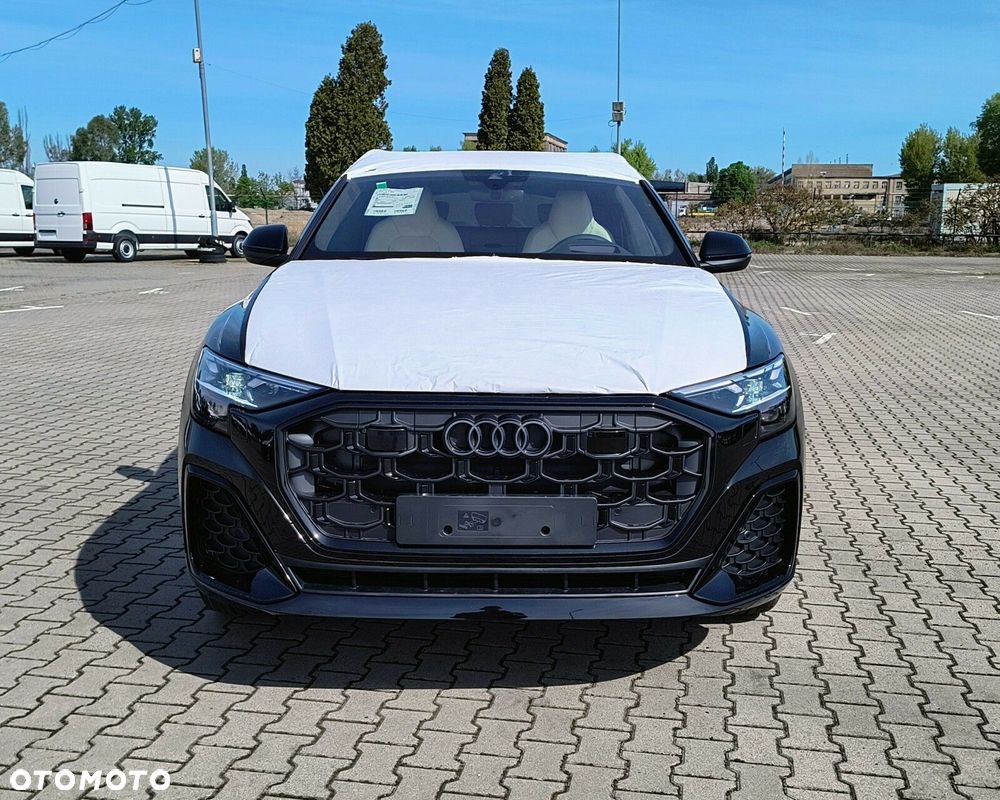 Audi Q8 - 3