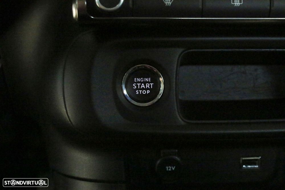 Citroën C3 1.2 PureTech Shine - 17