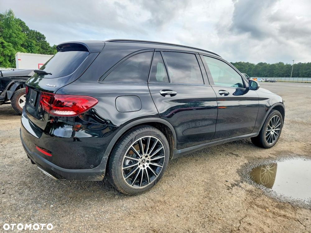 Mercedes-Benz GLC - 4
