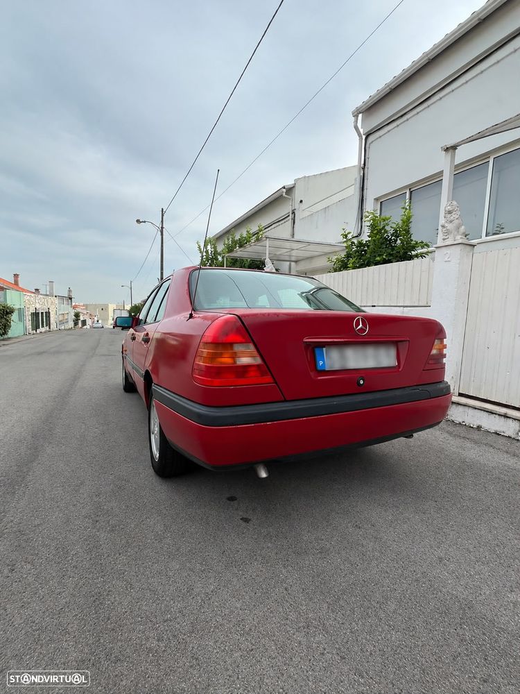 Mercedes-Benz A 180 - 1