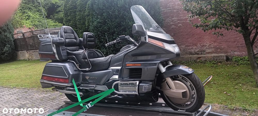 Honda GL - 3