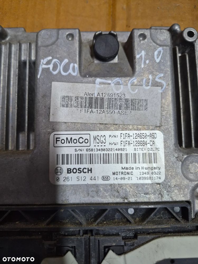 Ford Focus MK3 sterownik silnika komputer F1FA12A650ASD - 2