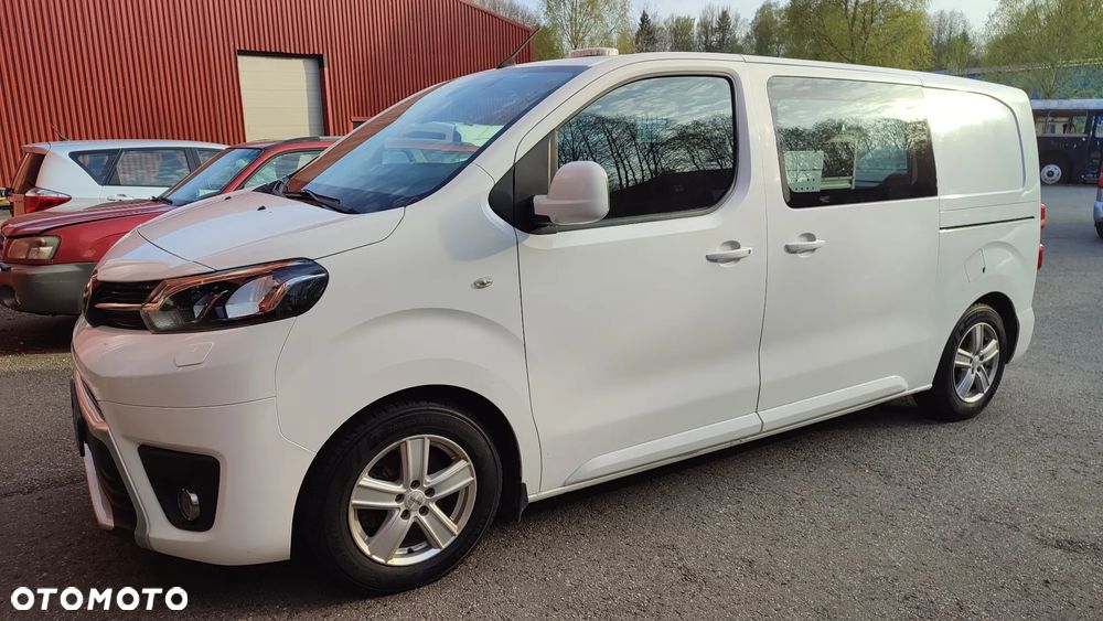 Toyota Proacy - 8