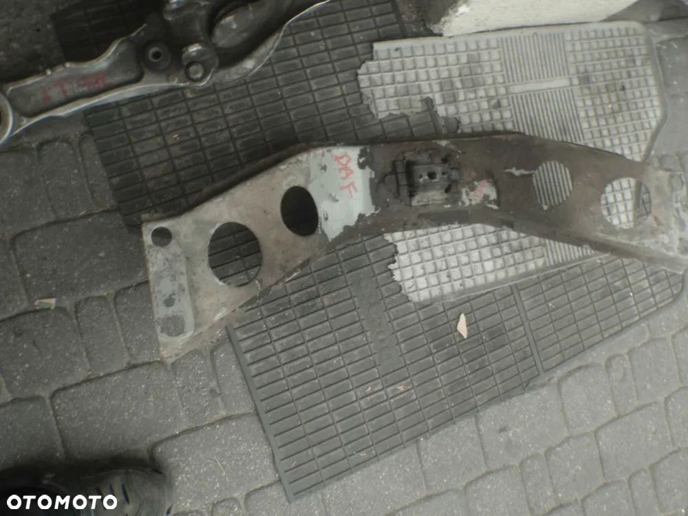 sanki wózek trawes mocowanie skrzyni daf ldv 400 - 1