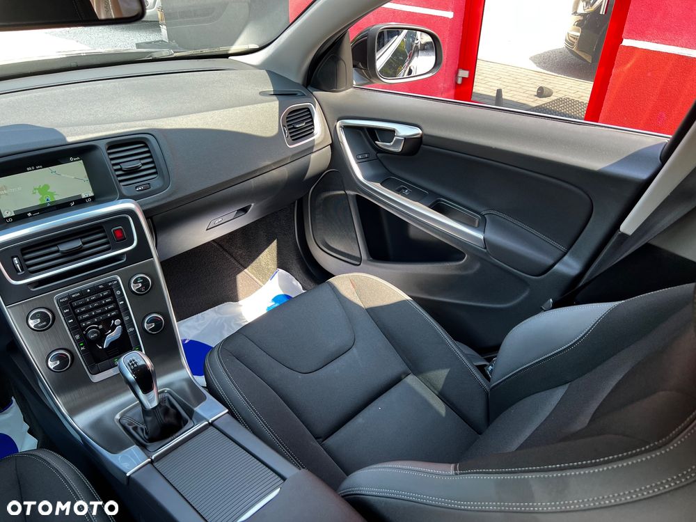Volvo V60 D4 - 21