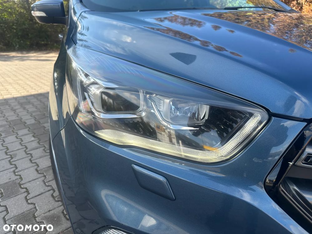 Ford Kuga 2.0 TDCi 2x4 ST-Line - 22