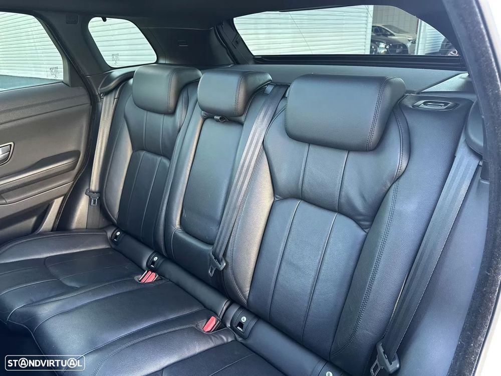 Land Rover Range Rover Evoque 2.0 D150 R-Dynamic - 29