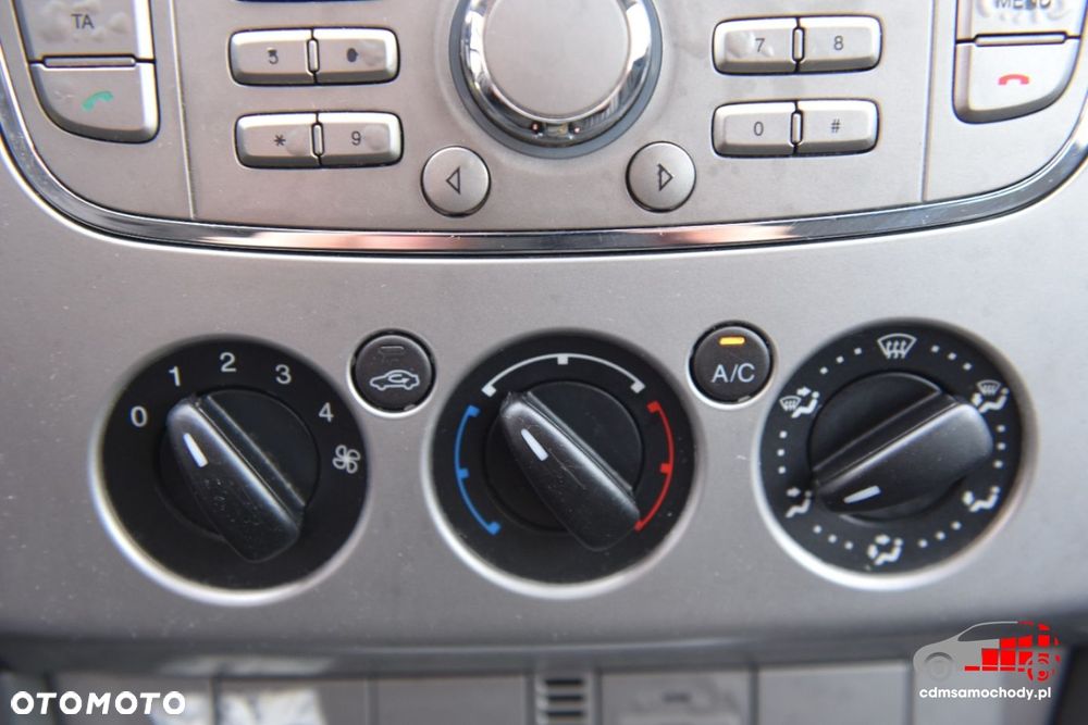 Ford Focus 1.4 Trend - 22