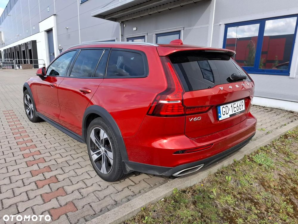Volvo V60 B5 B AWD Inscription - 3