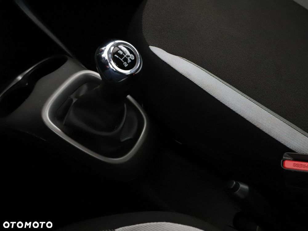 Toyota Aygo x-play - 26