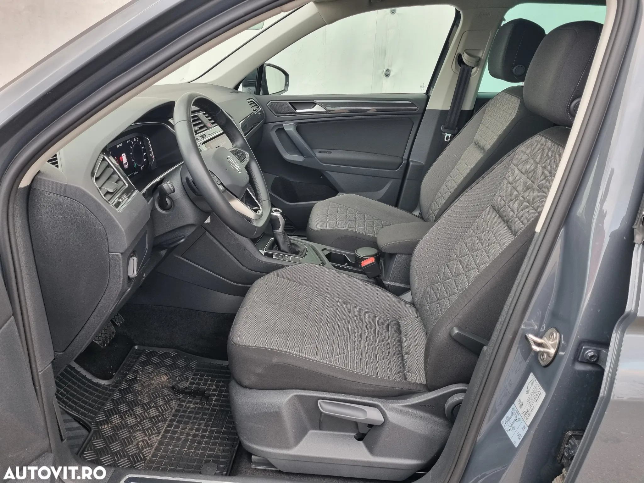Volkswagen Tiguan 1.5 TSI OPF DSG Life - 12