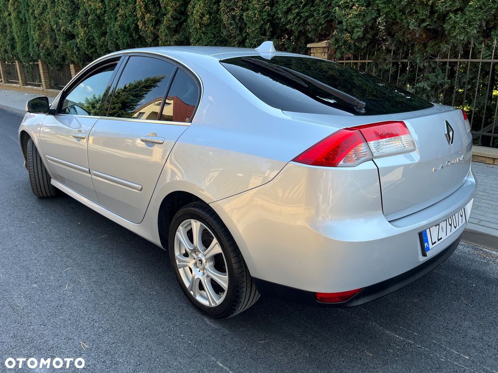 Renault Laguna 1.5 dCi Authentique - 11