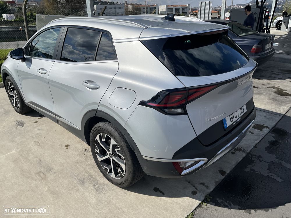 Kia Sportage 1.6 T-GDI Drive - 4