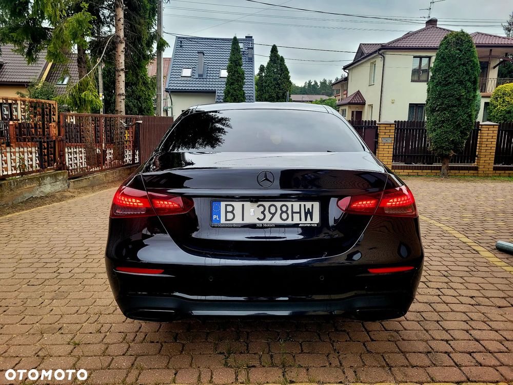 Mercedes-Benz Klasa E 220 d 4-Matic - 8