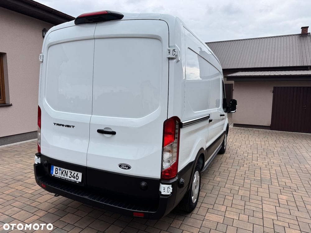 Ford Transit - 14