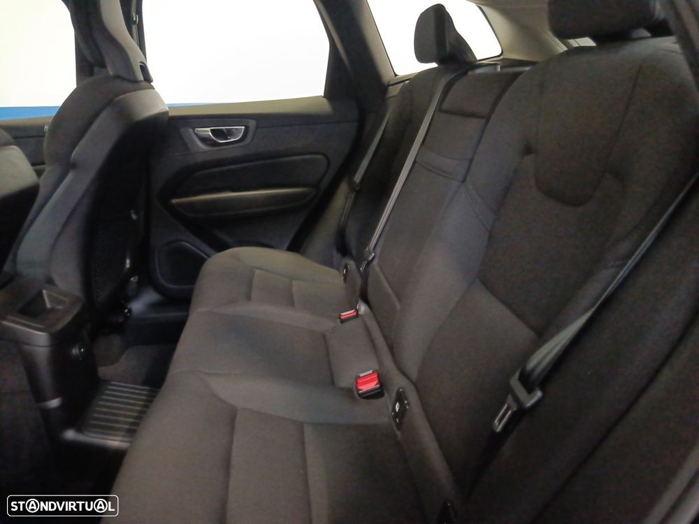 Volvo XC 60 2.0 T6 PHEV Inscription Expression AWD - 10