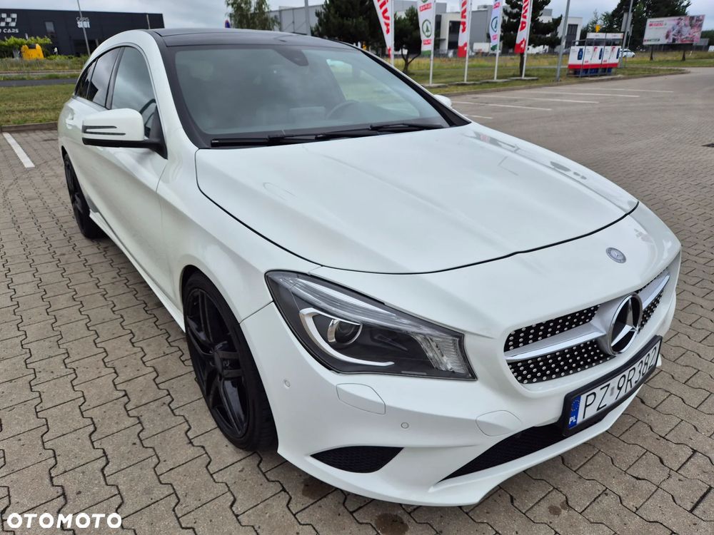 Mercedes-Benz CLA 180 7G-DCT - 2