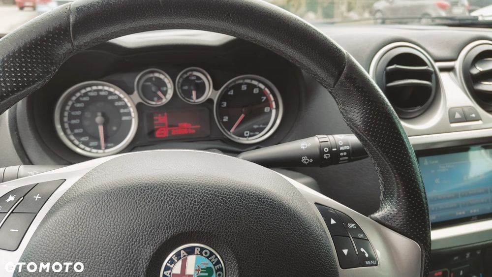 Alfa Romeo Mito 1.4 MultiAir Distinctive - 6