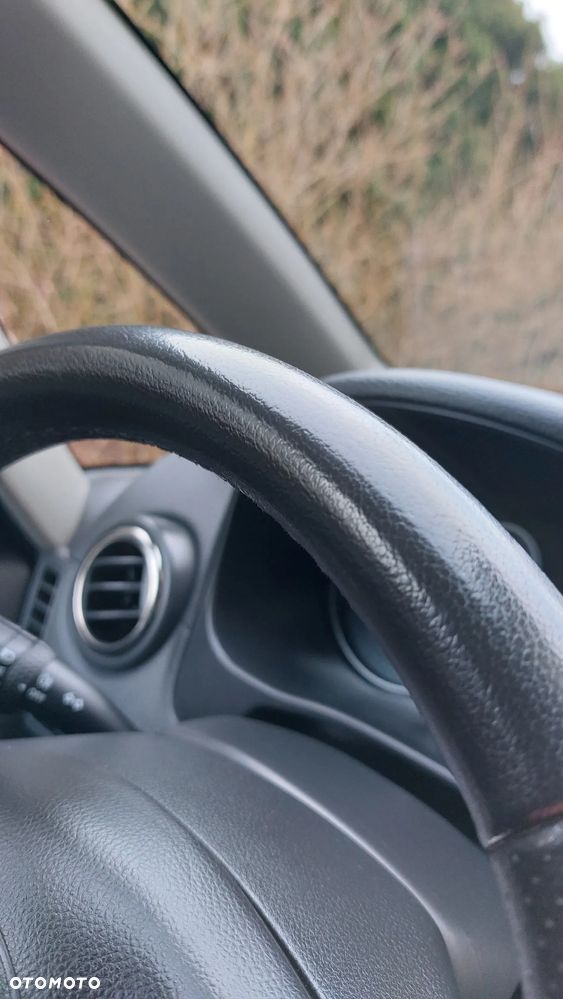 Suzuki SX4 1.6 Premium - 24