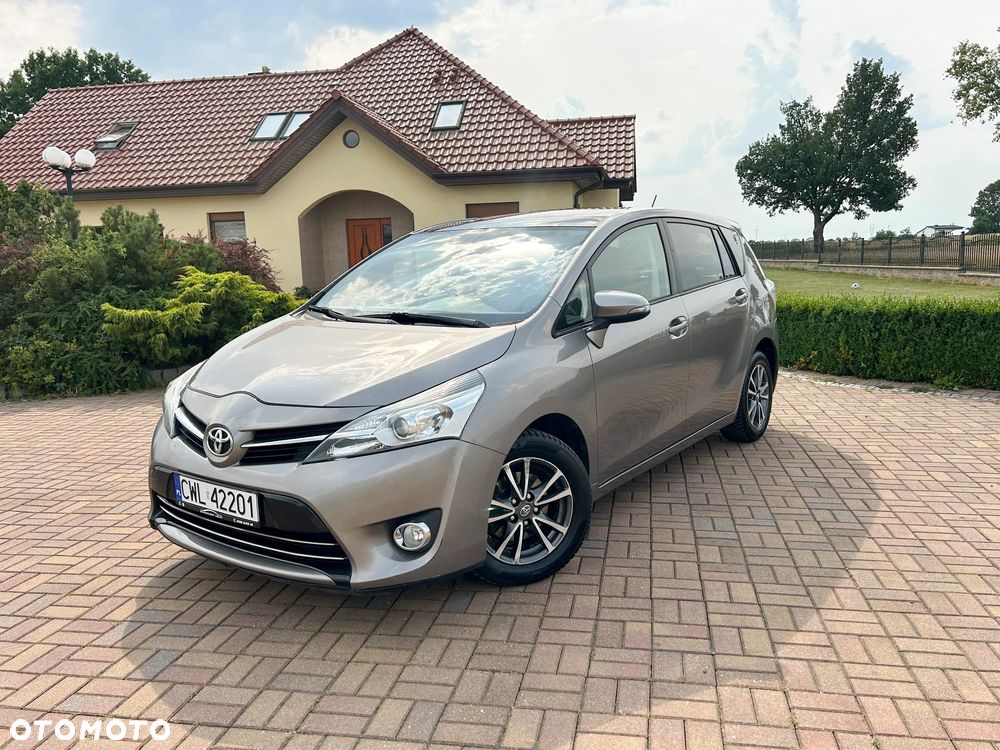 Toyota Verso 1.8 Multidrive Edition - 1