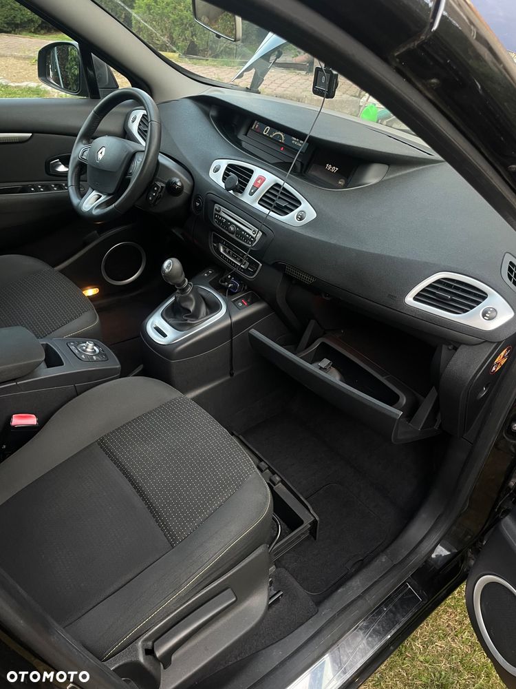 Renault Scenic - 5