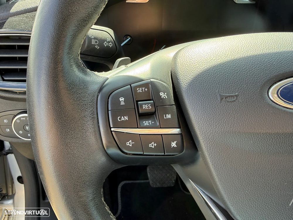 Ford Fiesta 1.0 EcoBoost Powershift Titanium - 10