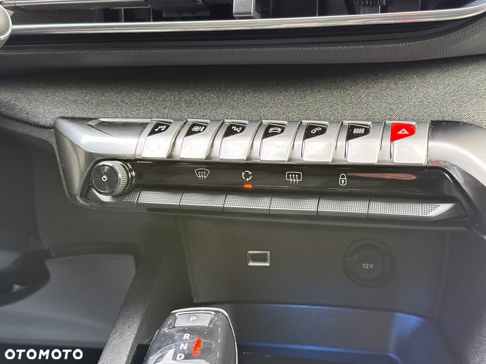 Peugeot 3008 BlueHDi 130 Stop & Start EAT8 GT Pack - 31