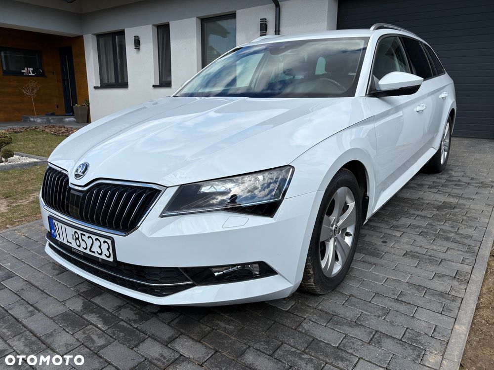 Skoda Superb 2.0 TDI Ambition DSG - 1