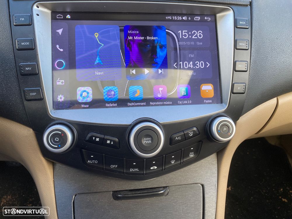 Honda Accord 2.4 Executive W/Navi - 10