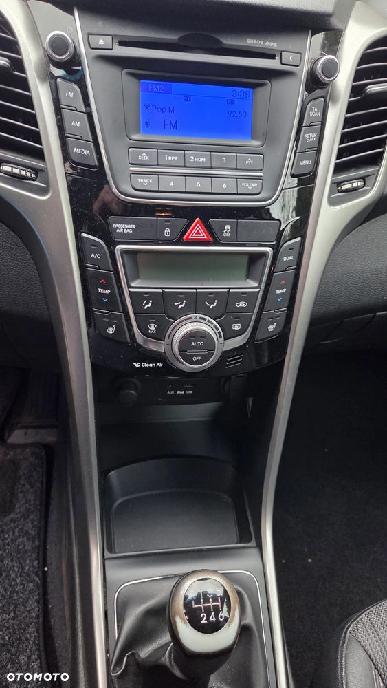 Hyundai i30 - 12