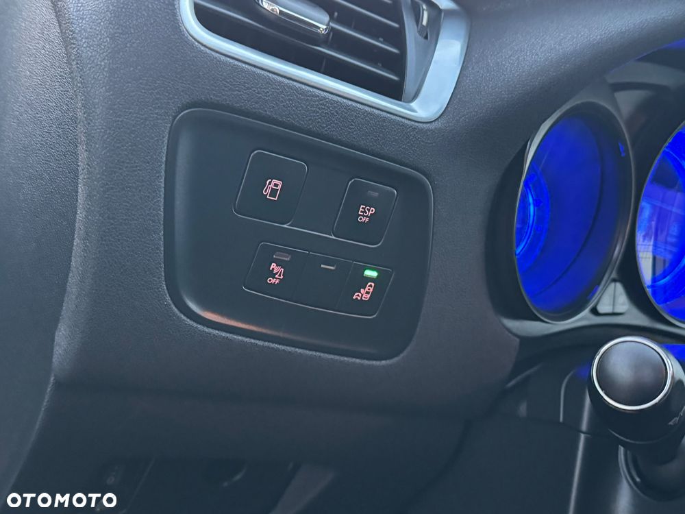 Citroën C4 VTi 120 Exclusive - 18