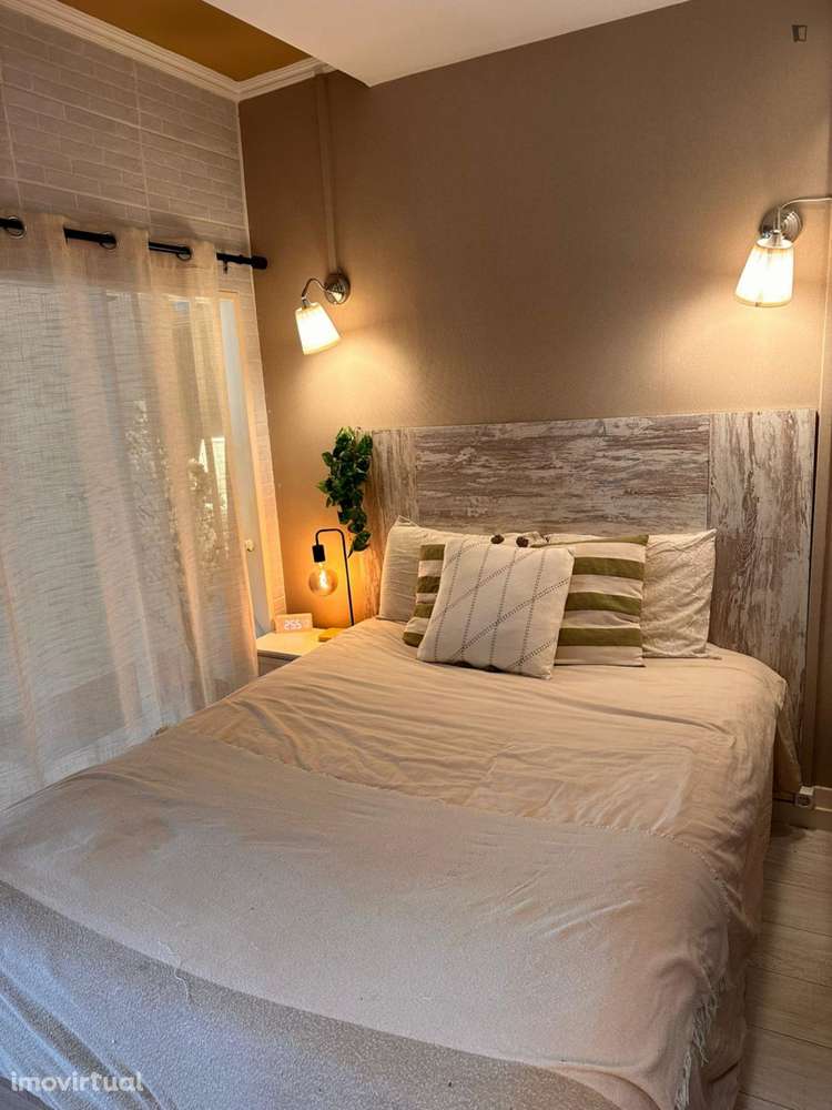 Apartamento com 1 quartos - localizado em Bonfim Porto - Grande imagem: 2/8