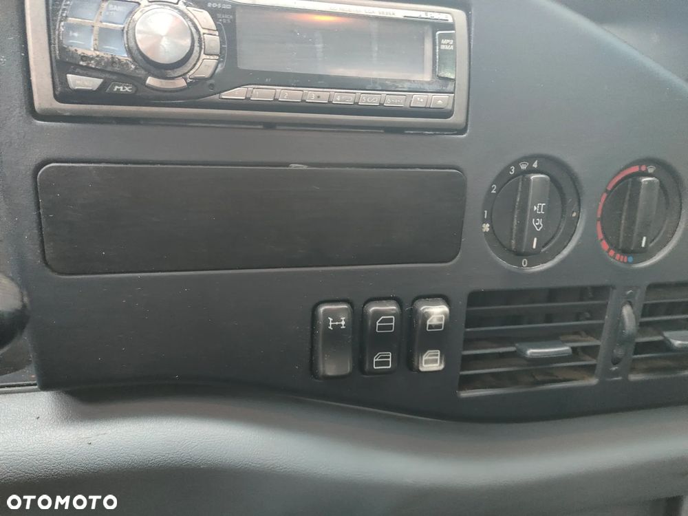 Mercedes-Benz sprinter - 20