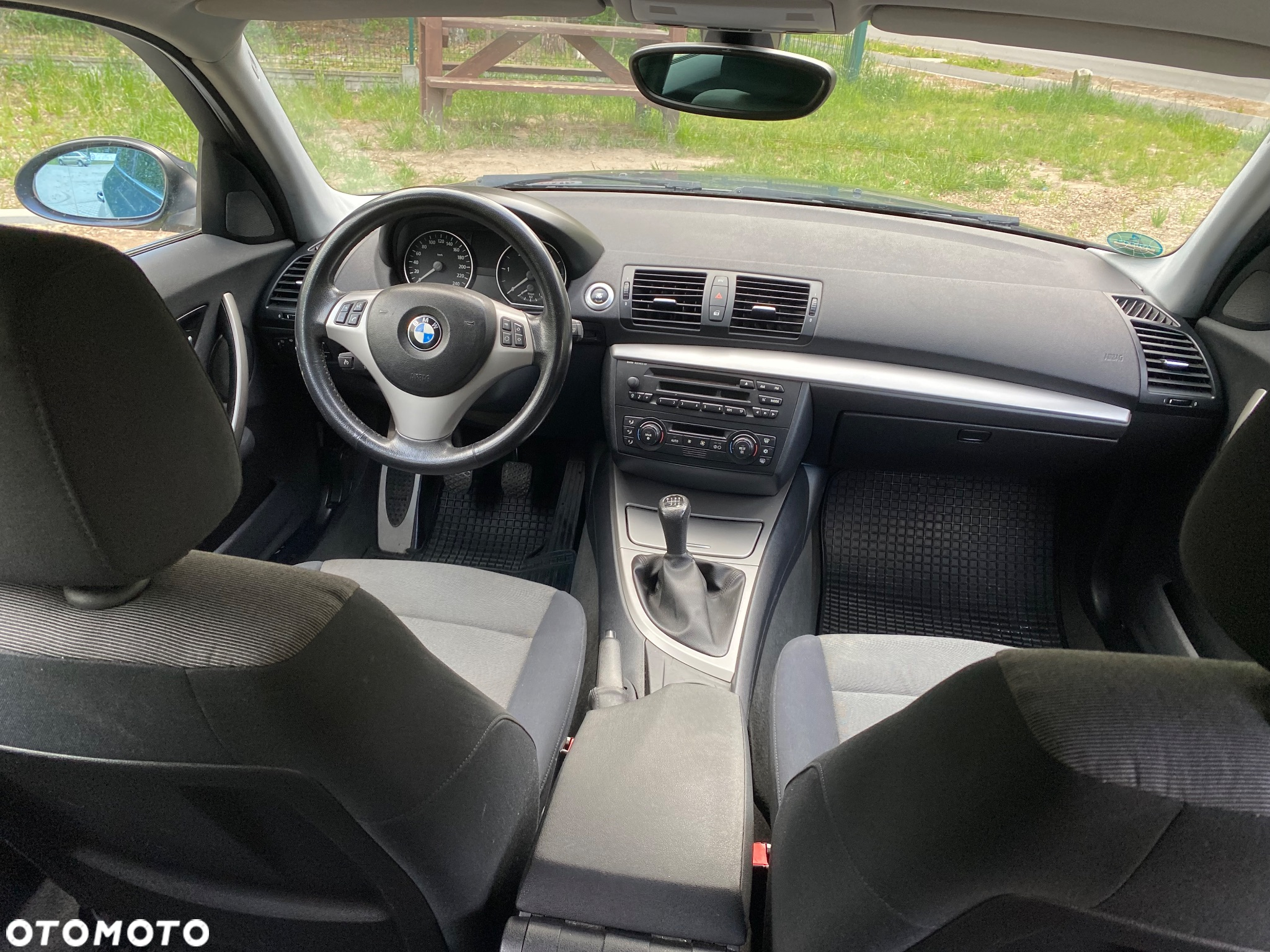 BMW Seria 1 118d - 10