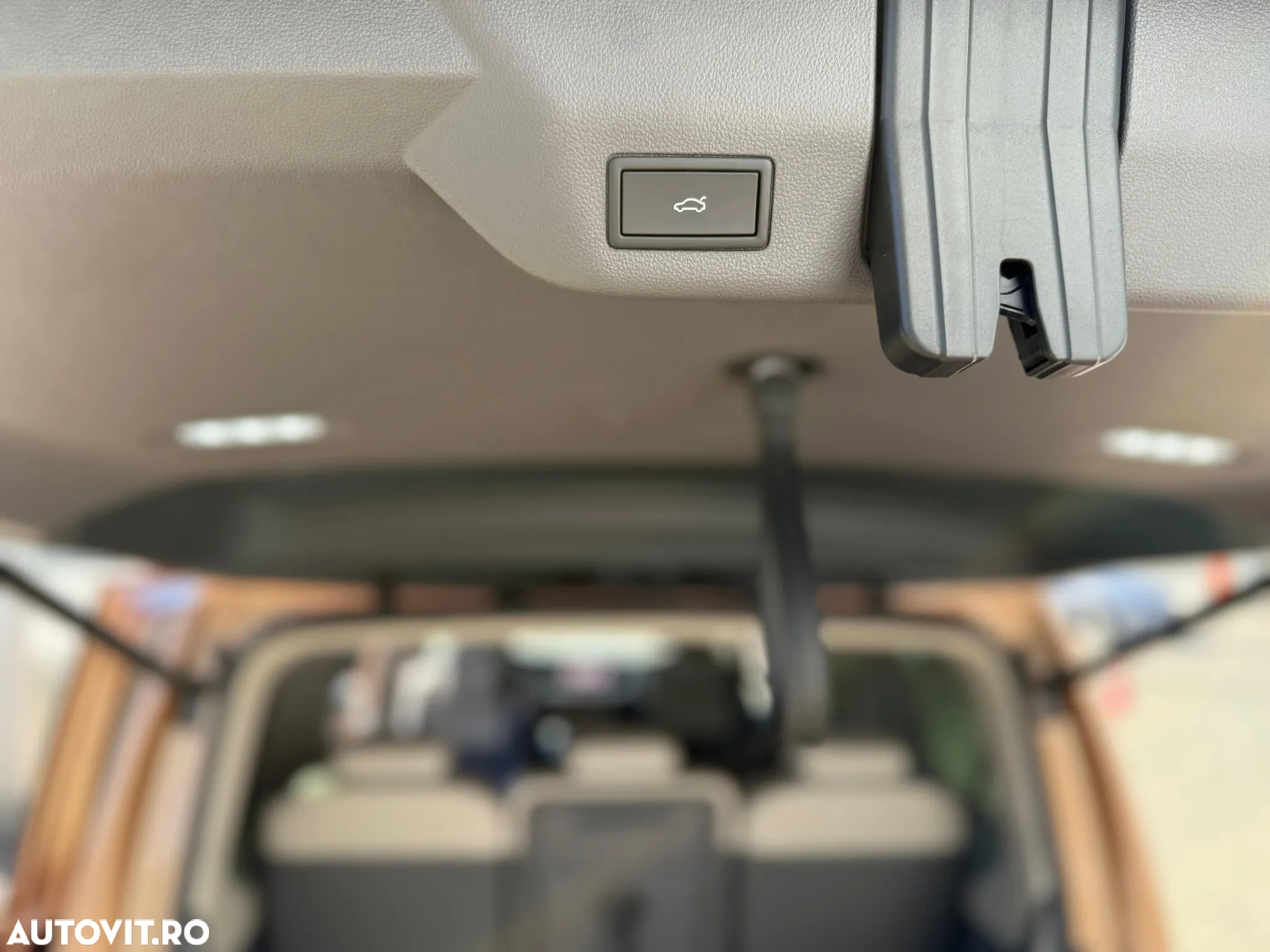 Volkswagen Multivan L 2.0 TDI DSG 110KW Style - 31
