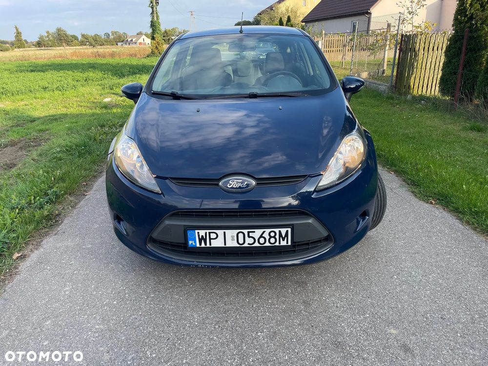 Ford Fiesta - 12