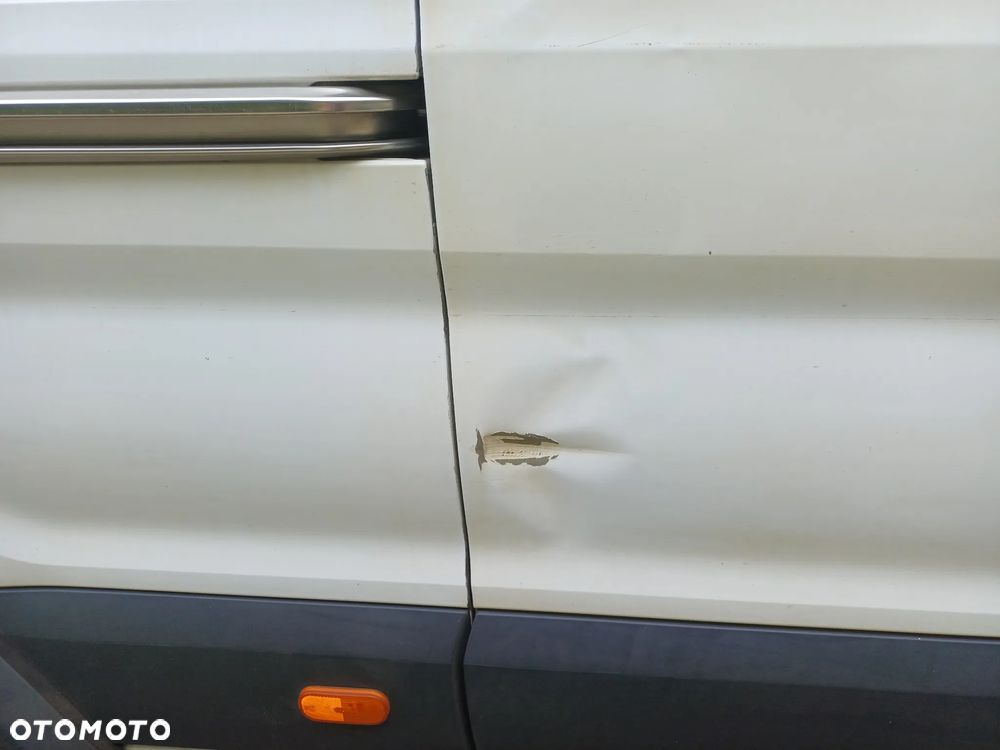 Ford Transit - 12