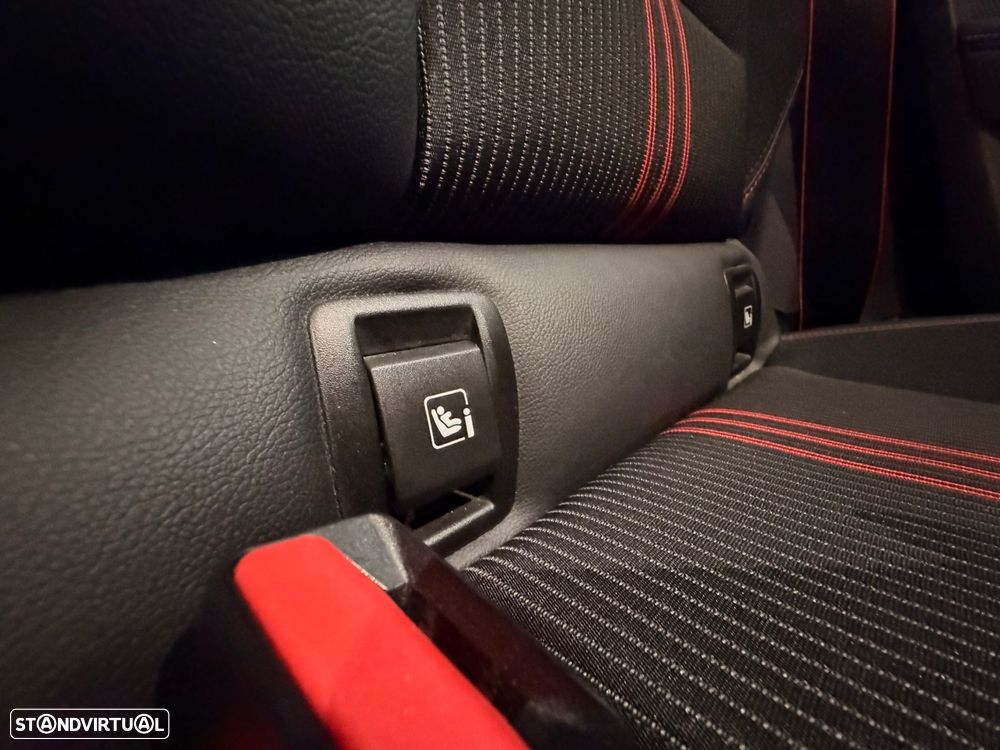 Renault Clio 1.0 TCe RS Line - 34