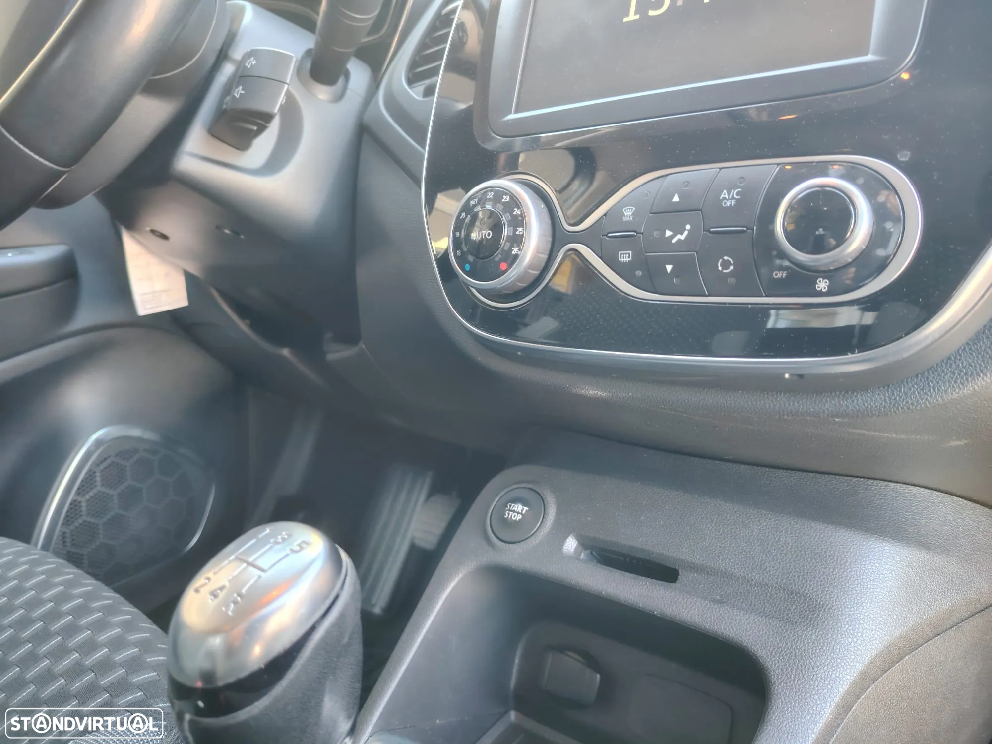 Renault Captur 0.9 TCE Exclusive - 12