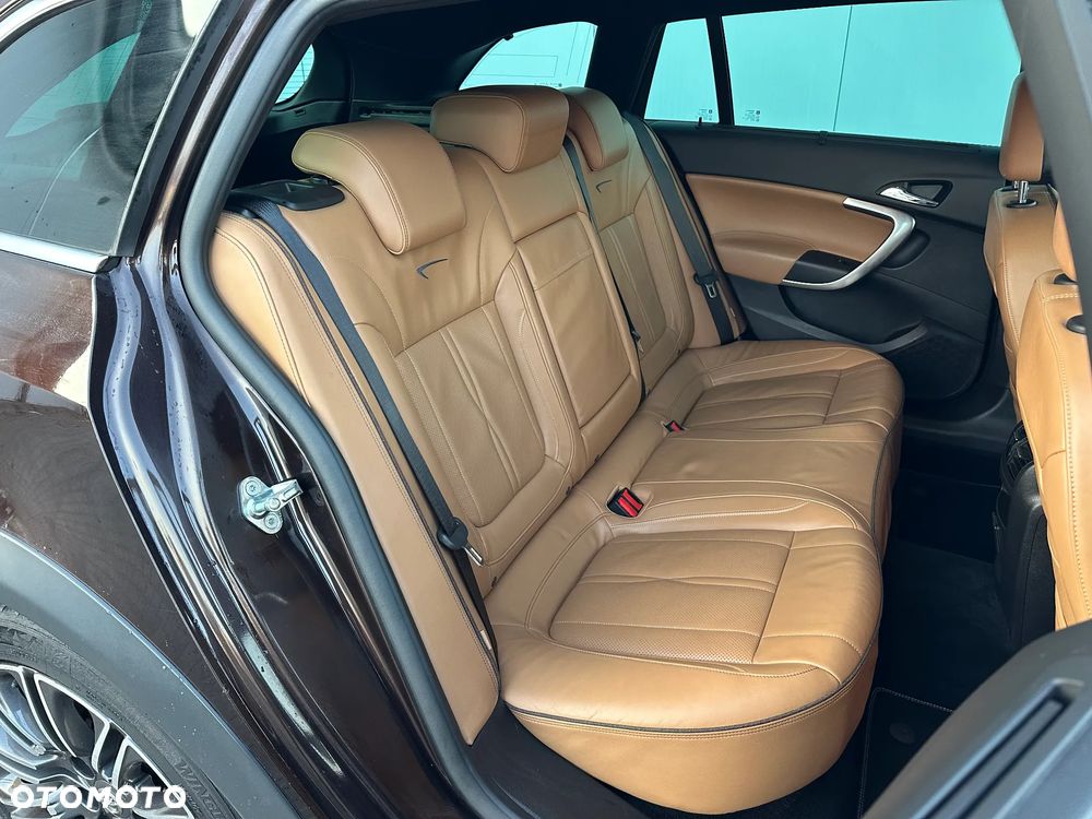 Opel Insignia 2.0 CDTI 4x4 ecoFLEX Start/Stop Business Innovation - 13