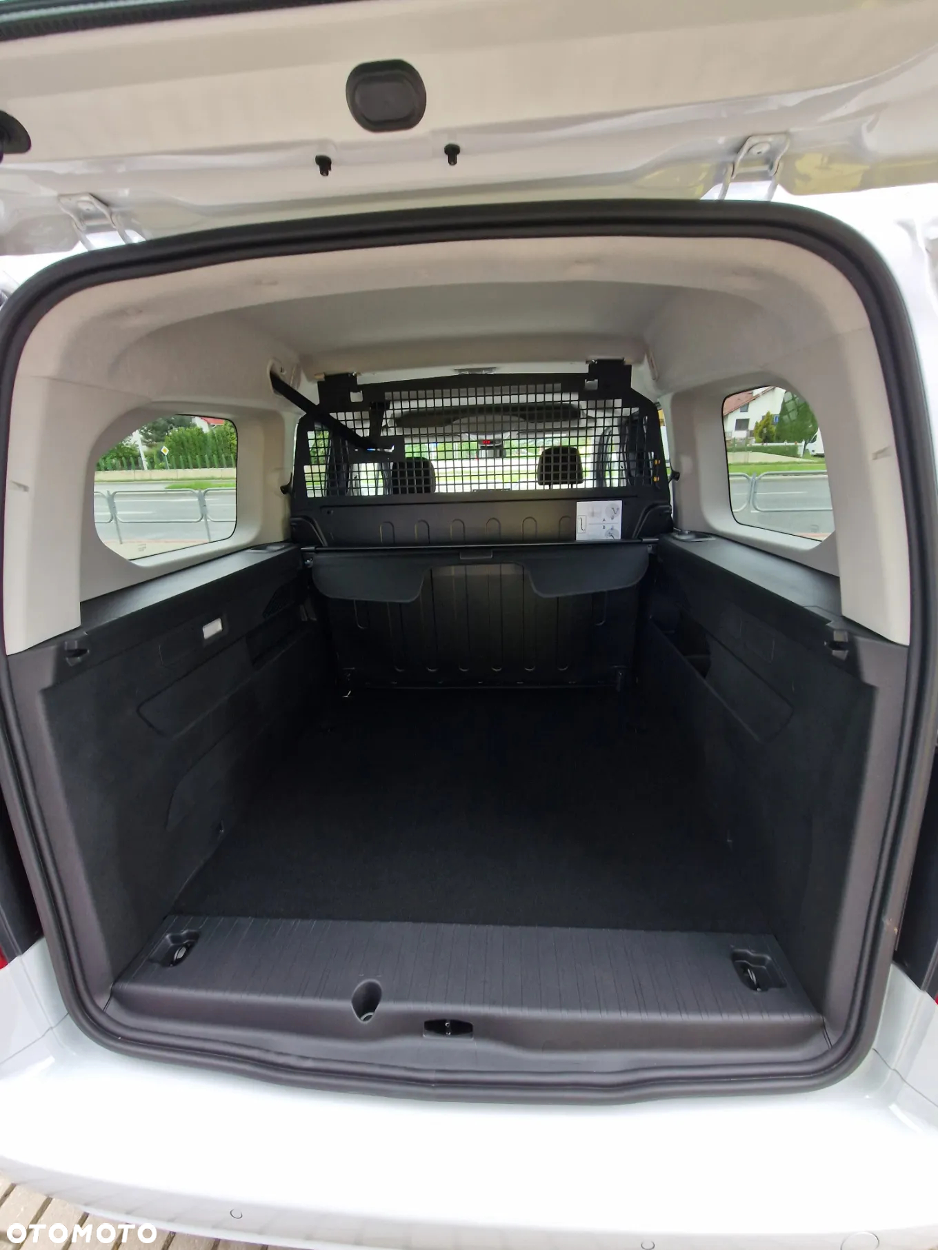Opel Combo Cargo XL 1.5 CDTI S&S 2,4t (bryg.) - 11