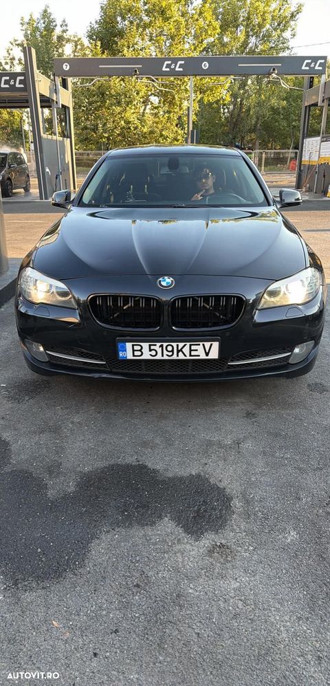 BMW Seria 5 525d Aut. - 3