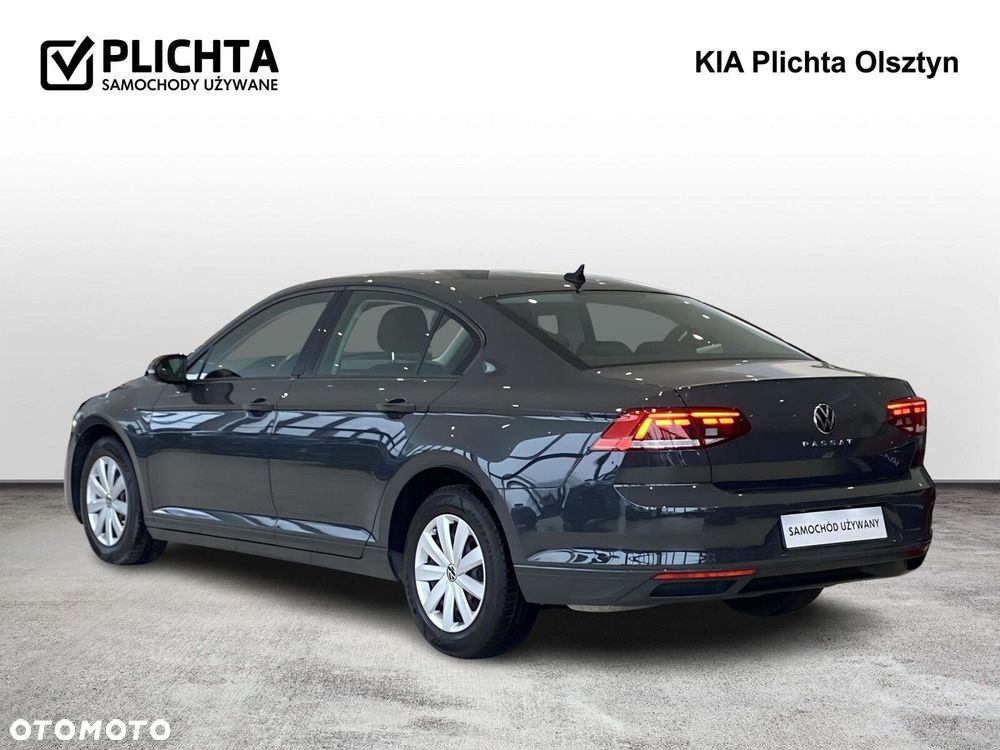 Volkswagen Passat - 3