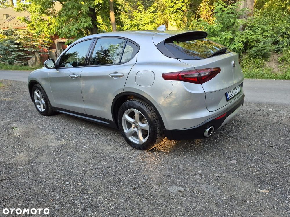 Alfa Romeo Stelvio 2.2 JTDM - 29