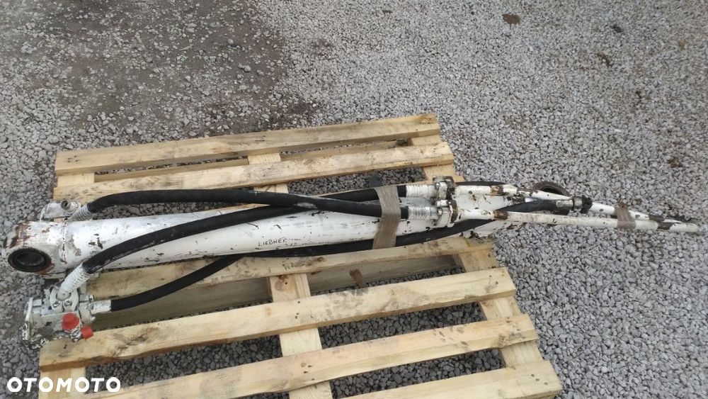 Siłownik Liebherr 312 [D135 S60 T60] - 1