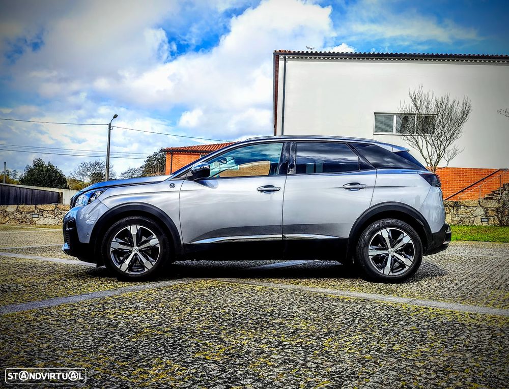 Peugeot 3008 PureTech 130 Stop & Start GPF Crossway - 24