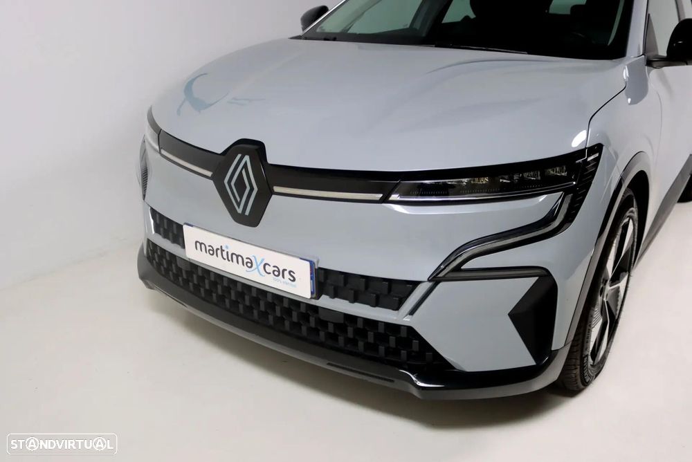 Renault Mégane E-Tech - 7